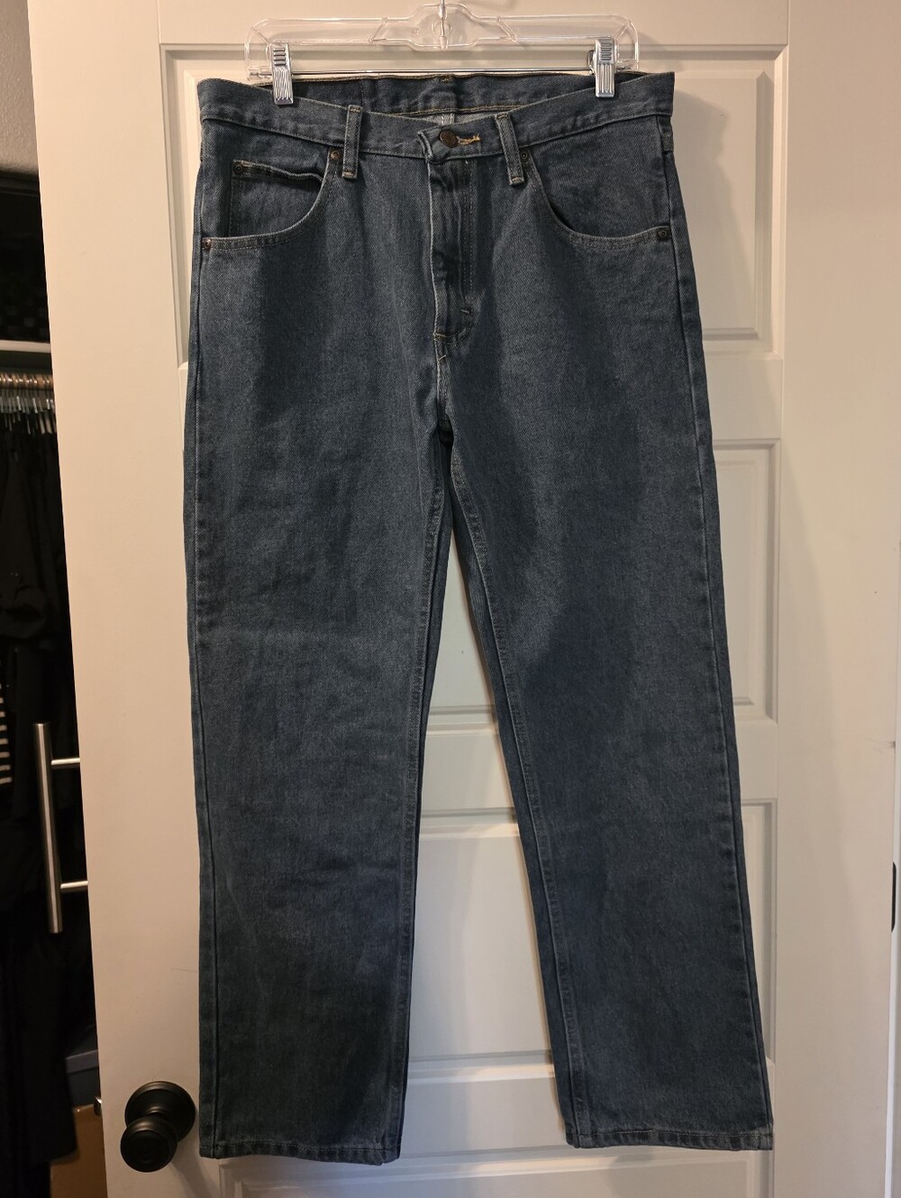 32x29 Wrangler Regular Fit Jeans